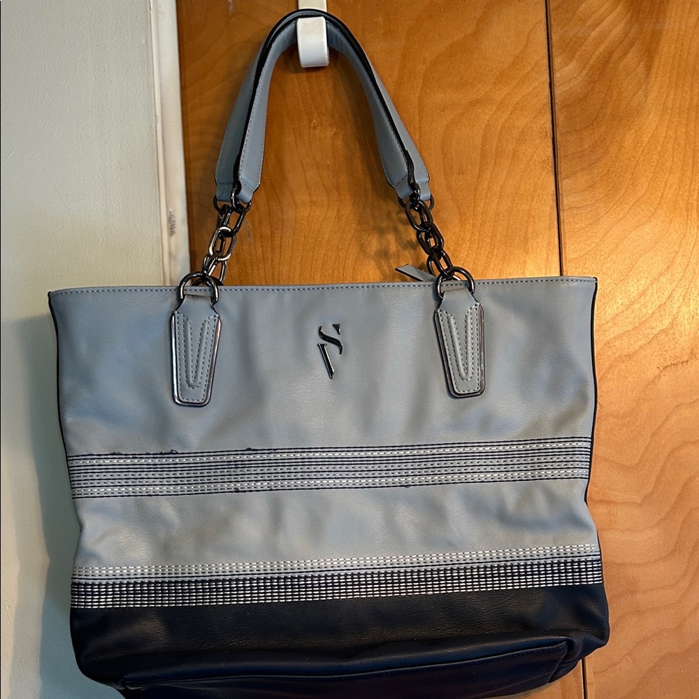 Simply Vera, Stylish Gray and Black Tote Bag
